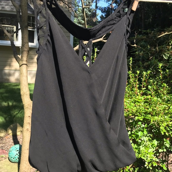 Bebe Tank Top - Picture 2 of 5